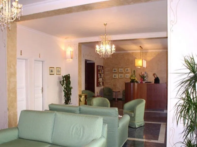 Louis Leger - Czech Leading Hotels Praga Repubblica Ceca