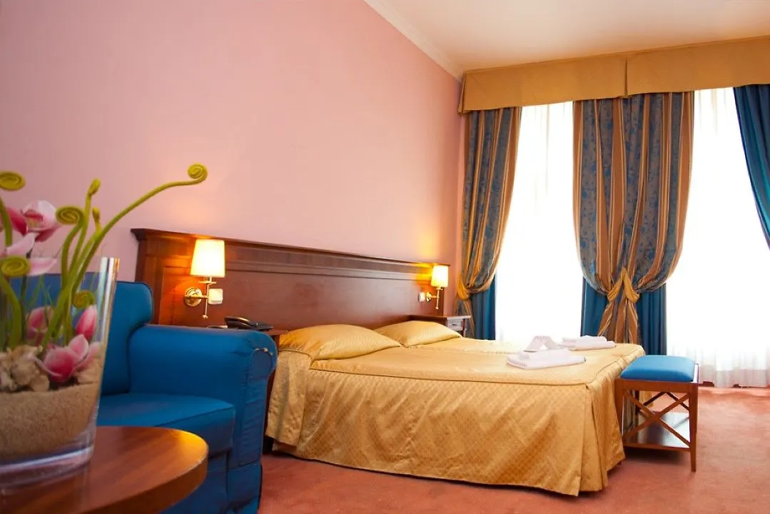 Louis Leger - Czech Leading Hotels Prague