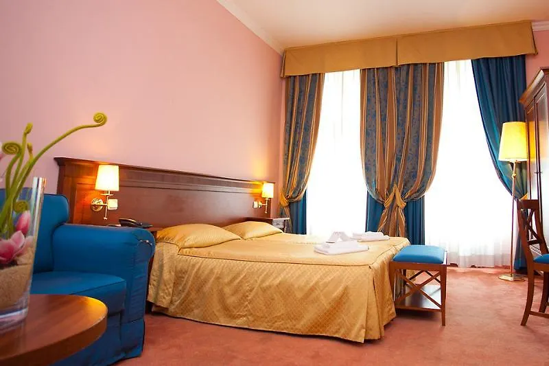 Louis Leger - Czech Leading Hotels Prague